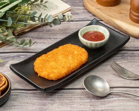 卡拉雞嫩蛋吐司套餐（含薯餅 + 飲品）Crispy